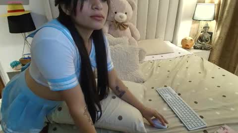 Adeline independent model online show from March 21, 2026, 8:19 am