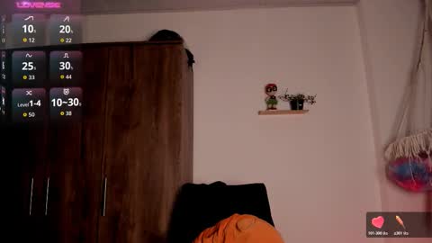 Snapshot of soysamicita_ chatting on February 4, 2026, 8:31 am Sami Diaz online show from February 4, 2026, 8:31 am