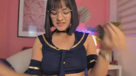 Snapshot of soysaraa_ chatting on September 13, 2025, 5:29 am Aleja online show from September 13, 2025, 5:29 am