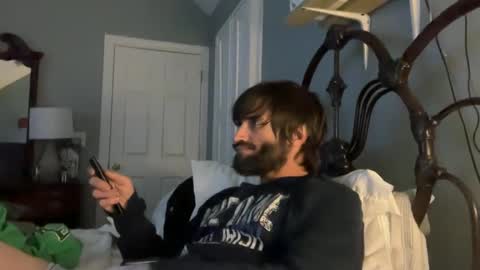 TrndSettrz online show from February 3, 2025, 4:57 am