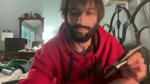 TrndSettrz online show from February 4, 2025, 4:05 am