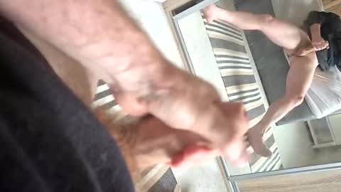 spacepirate_85 online show from June 1, 2026, 12:51 pm