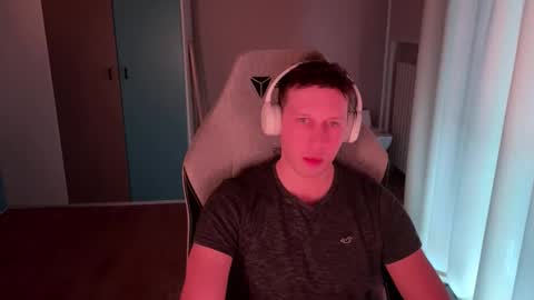 spaduzz online show from March 22, 2026, 4:32 pm