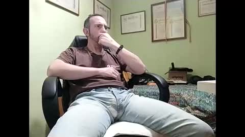 Snapshot of spanishharddick chatting on January 11, 2025, 7:05 pm Manu online show from January 11, 2025, 7:05 pm