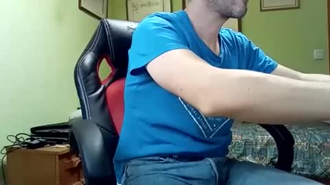 Snapshot of spanishharddick chatting on November 14, 2025, 4:17 pm Manu online show from November 14, 2025, 4:17 pm