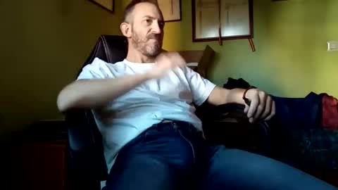 Snapshot of spanishharddick chatting on November 26, 2025, 3:24 pm Manu online show from November 26, 2025, 3:24 pm