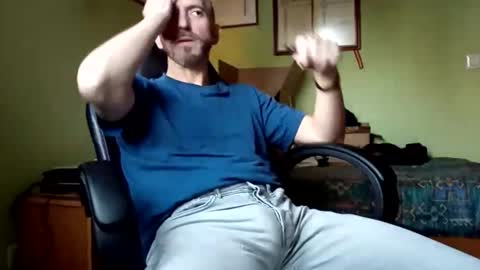 Snapshot of spanishharddick chatting on December 1, 2025, 3:28 pm Manu online show from December 1, 2025, 3:28 pm