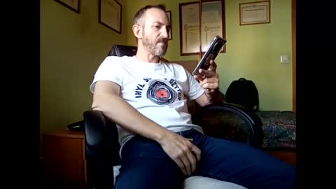 Snapshot of spanishharddick chatting on April 26, 2026, 2:04 pm Manu online show from April 26, 2026, 2:04 pm