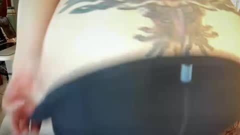 Snapshot of spankamber chatting on November 10, 2025, 10:20 pm AmberSpanks online show from November 10, 2025, 10:20 pm