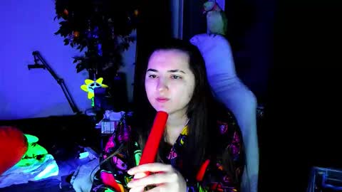 Snapshot of spanking_girls chatting on October 28, 2025, 11:51 pm Evgenia online show from October 28, 2025, 11:51 pm