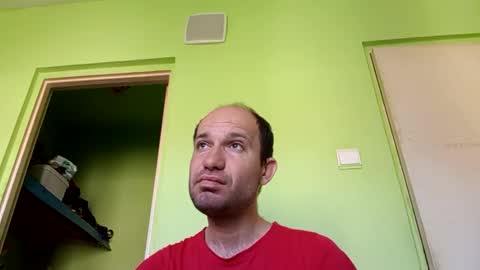 Snaiky online show from April 6, 2026, 7:53 am