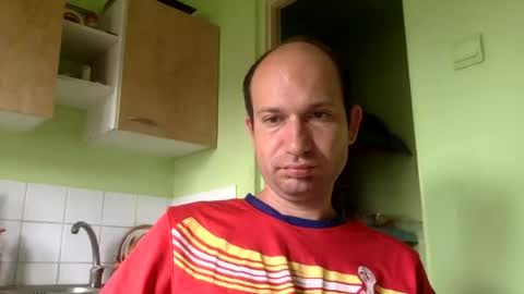 Snapshot of sparei7 chatting on June 23, 2026, 10:24 am Snaiky online show from June 23, 2026, 10:24 am