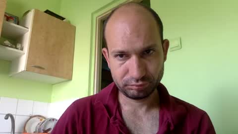 Snapshot of sparei7 chatting on July 7, 2026, 9:57 am Snaiky online show from July 7, 2026, 9:57 am