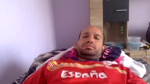 Snapshot of sparei7 chatting on July 8, 2026, 3:05 pm Snaiky online show from July 8, 2026, 3:05 pm