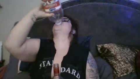 Scottietee online show from December 2, 2025, 9:03 am