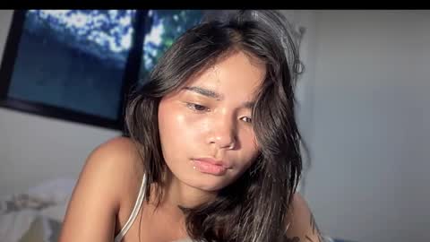 Snapshot of sparklexcx chatting on December 16, 2025, 11:43 pm Sparkle online show from December 16, 2025, 11:43 pm