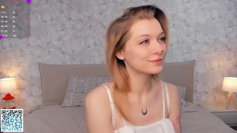 Snapshot of sparkly_k chatting on March 1, 2026, 6:37 am Kate online show from March 1, 2026, 6:37 am