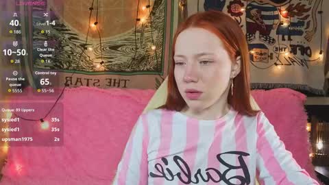 Snapshot of sparky_fox chatting on April 13, 2026, 12:16 am Nika online show from April 13, 2026, 12:16 am