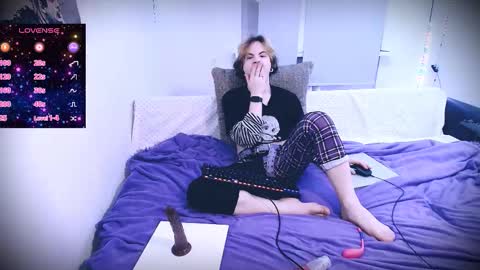 sparkyferret online show from December 3, 2025, 3:21 pm