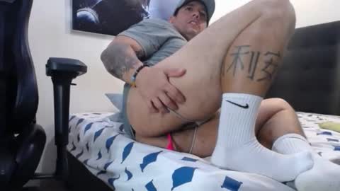     online show from October 29, 2025, 6:04 am