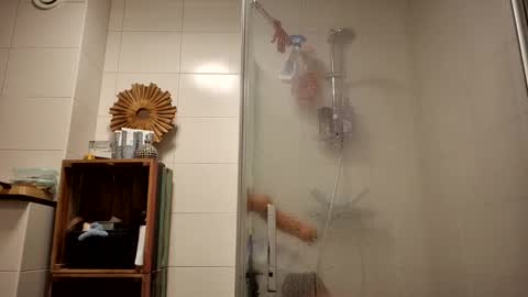 Snapshot of spectacularguy chatting on January 10, 2025, 6:49 pm DutchDude online show from January 10, 2025, 6:49 pm