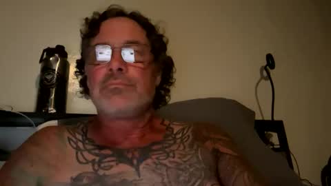 Snapshot of specter1972 chatting on November 19, 2025, 1:49 am specter1972 online show from November 19, 2025, 1:49 am