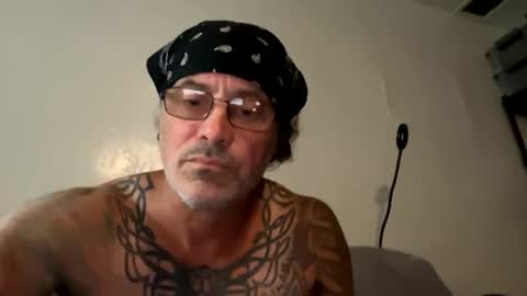 Snapshot of specter1972 chatting on December 1, 2025, 11:59 am specter1972 online show from December 1, 2025, 11:59 am