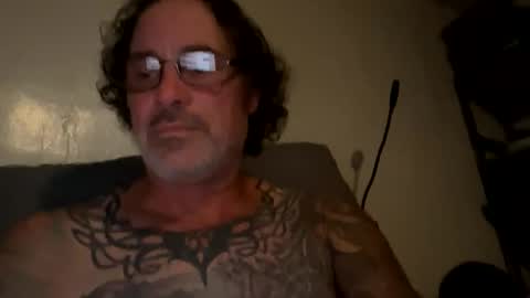 Snapshot of specter1972 chatting on December 14, 2025, 12:27 am specter1972 online show from December 14, 2025, 12:27 am