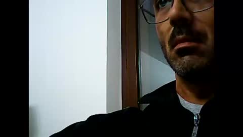 Snapshot of speed0800 chatting on October 8, 2025, 9:23 pm Speed online show from October 8, 2025, 9:23 pm