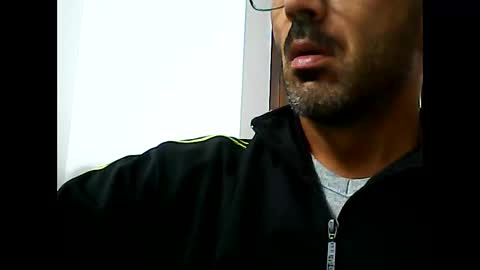 Snapshot of speed0800 chatting on October 9, 2025, 10:41 pm Speed online show from October 9, 2025, 10:41 pm