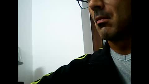 Snapshot of speed0800 chatting on October 23, 2025, 9:24 pm Speed online show from October 23, 2025, 9:24 pm