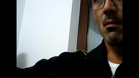 Snapshot of speed0800 chatting on November 21, 2025, 10:19 pm Speed online show from November 21, 2025, 10:19 pm