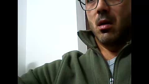 Snapshot of speed0800 chatting on March 1, 2026, 1:29 am Speed online show from March 1, 2026, 1:29 am