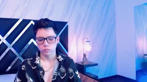 spencerm_ online show from December 14, 2025, 11:53 pm