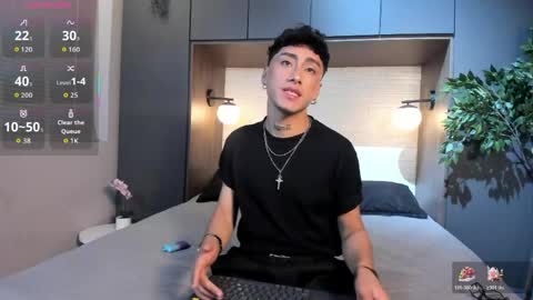 Snapshot of spencerwhite_ chatting on May 27, 2026, 8:28 pm Spencer online show from May 27, 2026, 8:28 pm