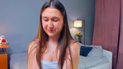 Snapshot of spiceofalex chatting on December 14, 2025, 7:07 pm Elva online show from December 14, 2025, 7:07 pm