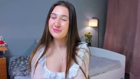 Snapshot of spiceofalex chatting on December 18, 2025, 7:20 pm Elva online show from December 18, 2025, 7:20 pm