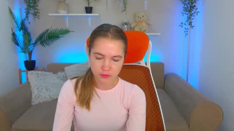 Snapshot of spicy_lexi chatting on September 13, 2025, 6:24 am spicy_lexi online show from September 13, 2025, 6:24 am