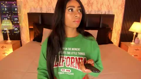 Amelia      GTM-5 817       IG Spicychoco am online show from October 26, 2025, 12:22 pm