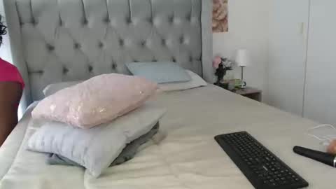 Im Angela  online show from January 5, 2025, 4:58 am