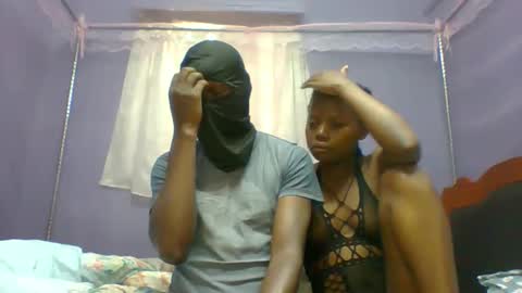 Snapshot of spicyit2 chatting on December 19, 2025, 9:27 am Ebony Spicy online show from December 19, 2025, 9:27 am