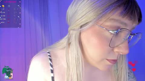 Valeria online show from March 16, 2026, 12:49 am