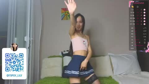 Snapshot of spicyyuki chatting on April 11, 2026, 4:44 pm Tipsy online show from April 11, 2026, 4:44 pm