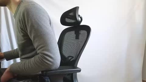 Marco. When Im offline you can view premium content in bio online show from April 8, 2026, 7:41 am