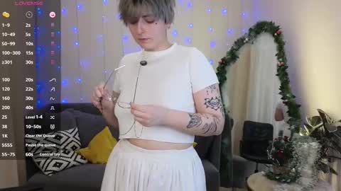 Snapshot of spiderarti chatting on December 15, 2025, 9:30 pm spiderarti online show from December 15, 2025, 9:30 pm