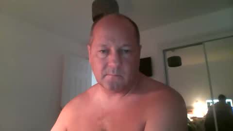 Snapshot of spidey1051a chatting on March 7, 2026, 9:06 am spidey1051a online show from March 7, 2026, 9:06 am