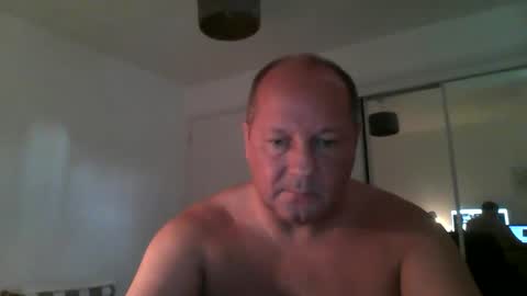 Snapshot of spidey1051a chatting on March 11, 2026, 4:02 pm spidey1051a online show from March 11, 2026, 4:02 pm