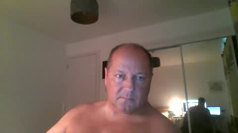 Snapshot of spidey1051a chatting on March 17, 2026, 6:00 pm spidey1051a online show from March 17, 2026, 6:00 pm
