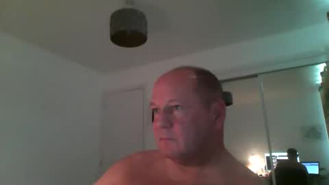 Snapshot of spidey1051a chatting on March 25, 2026, 12:00 pm spidey1051a online show from March 25, 2026, 12:00 pm