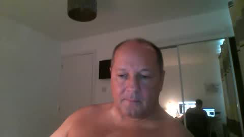 Snapshot of spidey1051a chatting on April 4, 2026, 8:12 am spidey1051a online show from April 4, 2026, 8:12 am